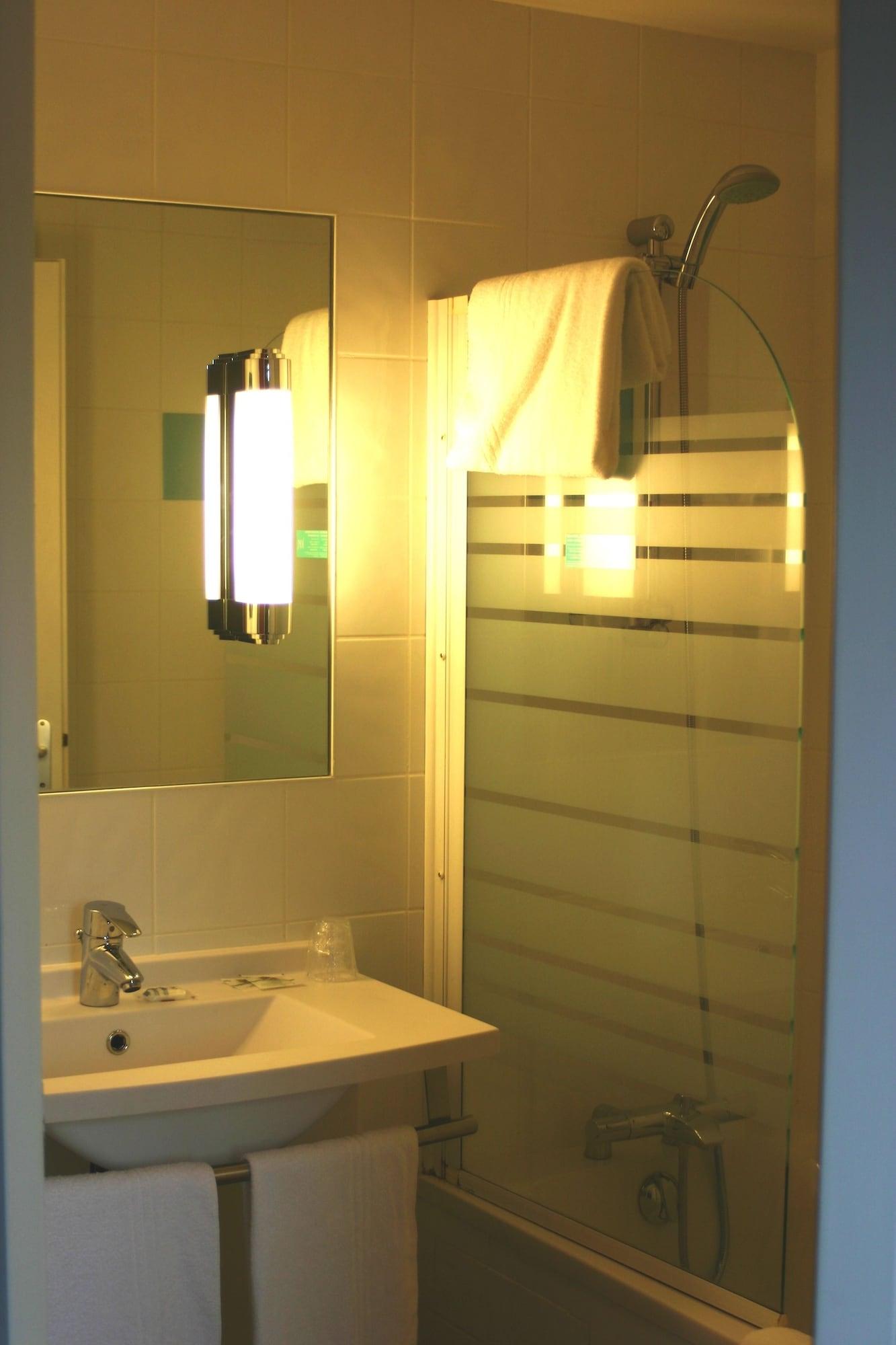 Mercure Hexagone Luxeuil Luaran gambar