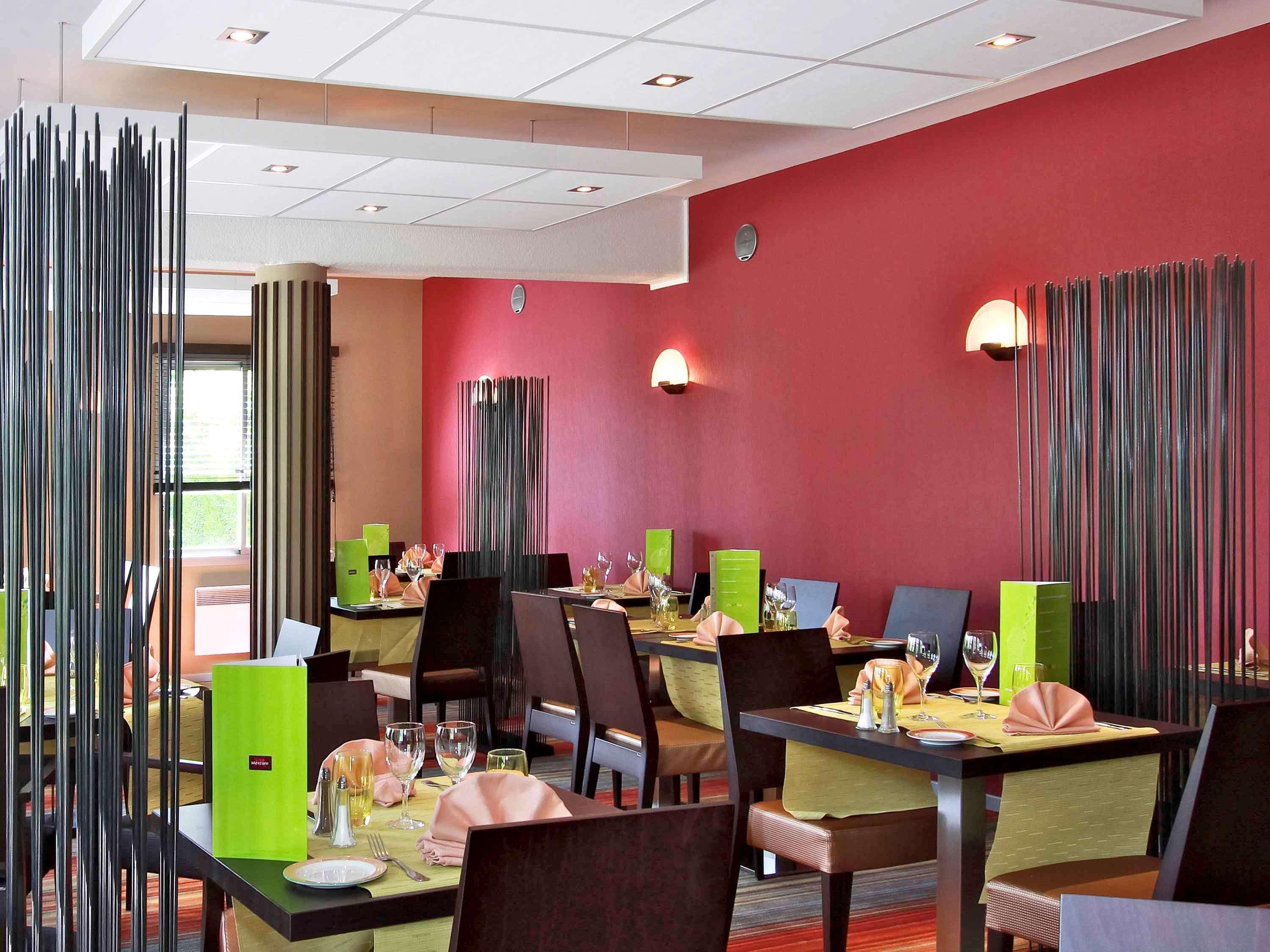 Mercure Hexagone Luxeuil Luaran gambar