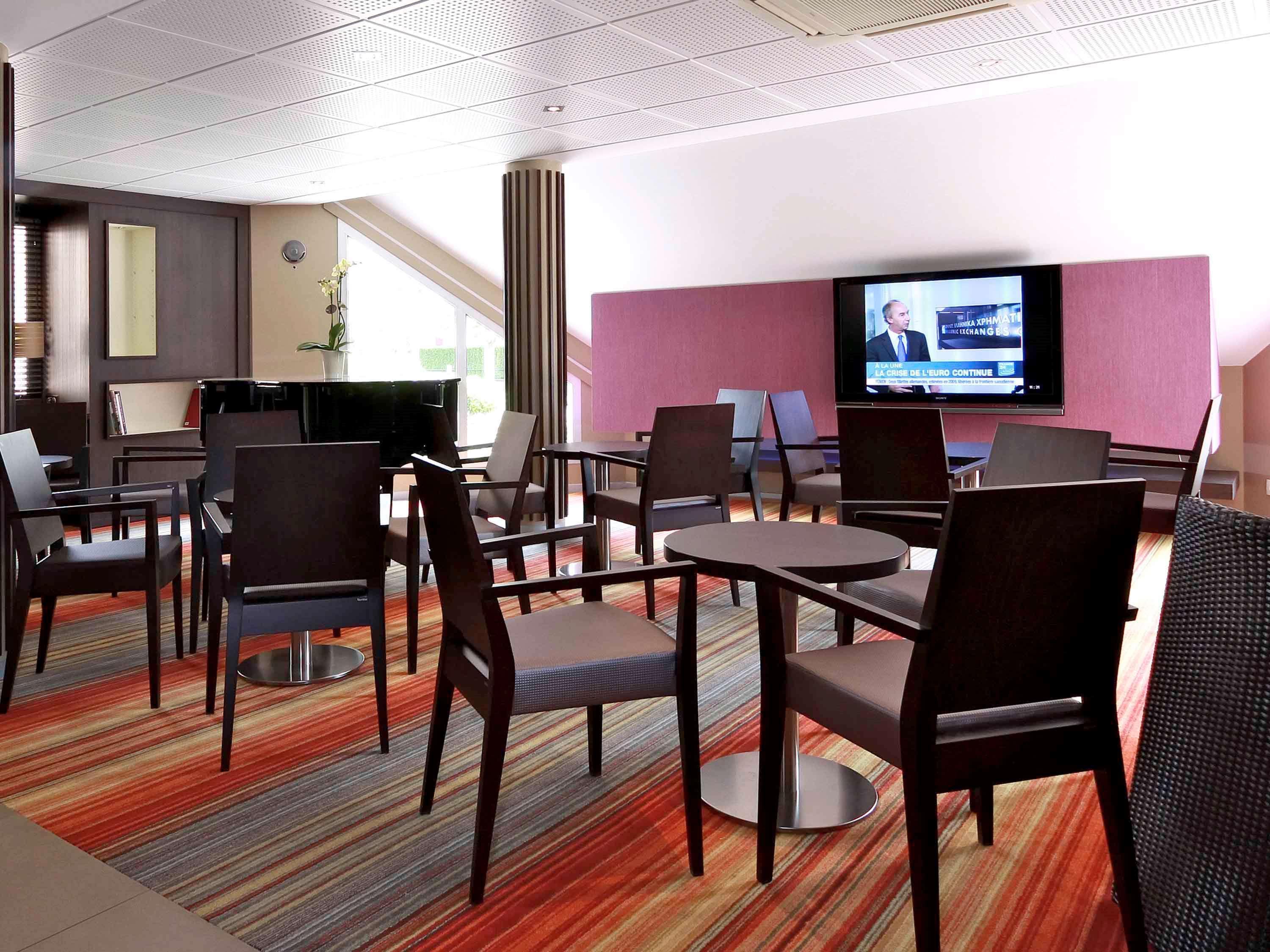 Mercure Hexagone Luxeuil Luaran gambar