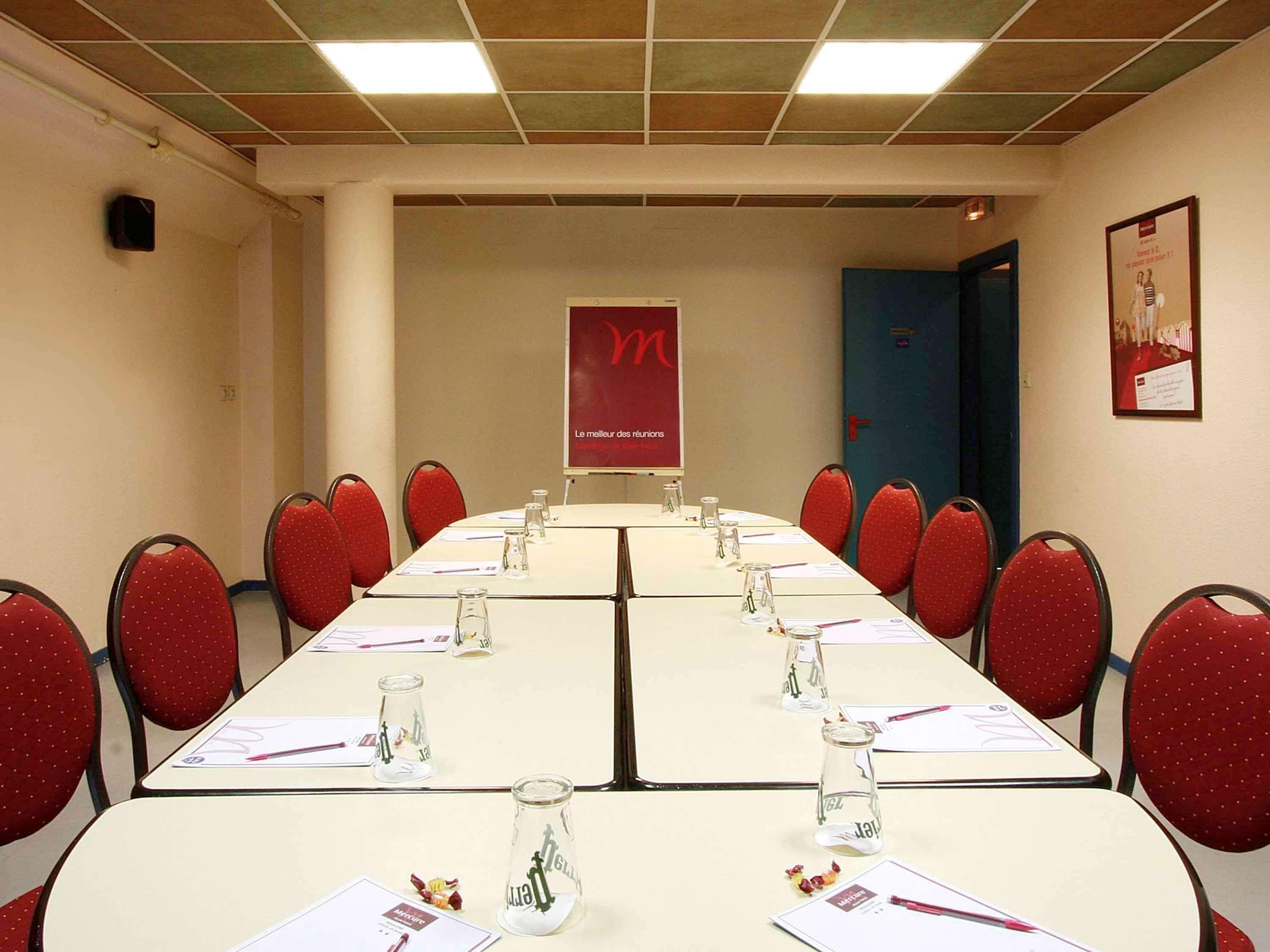 Mercure Hexagone Luxeuil Luaran gambar